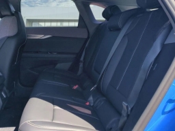 Cadillac OPTIQ Luxury 4dr w/1SC 2026