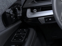 Cadillac OPTIQ Luxury 4dr w/1SC 2026