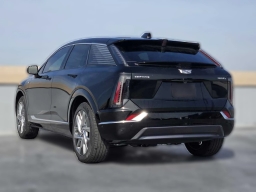 Cadillac OPTIQ Luxury 4dr w/1SC 2026