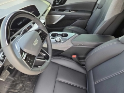 Cadillac OPTIQ Luxury 4dr w/1SC 2026