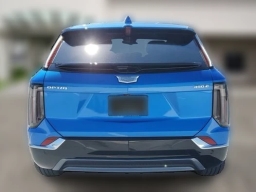 Cadillac OPTIQ Luxury 4dr w/1SC 2026