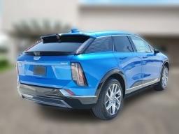 Cadillac OPTIQ Luxury 4dr w/1SC 2026