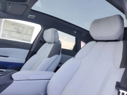 Cadillac OPTIQ Luxury 4dr w/1SC 2026