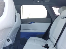 Cadillac OPTIQ Luxury 4dr w/1SC 2026