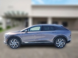 Cadillac OPTIQ Luxury 4dr w/1SC 2026
