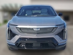 Cadillac OPTIQ Luxury 4dr w/1SC 2026