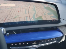 Cadillac OPTIQ Luxury 4dr w/1SC 2026