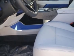 Cadillac OPTIQ Luxury 4dr w/1SC 2026