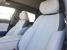 Cadillac OPTIQ Luxury 4dr w/1SC 2026