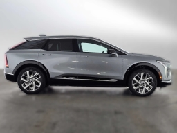 Cadillac OPTIQ Luxury 4dr w/1SC 2026