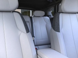 Cadillac OPTIQ Luxury 4dr w/1SC 2026