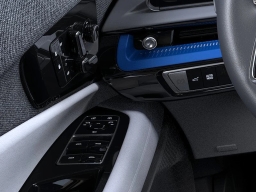 Cadillac OPTIQ Luxury 4dr w/1SC 2026