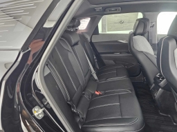 Cadillac OPTIQ Luxury 4dr w/1SC 2026