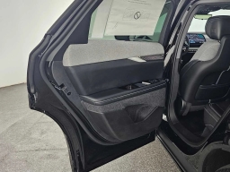 Cadillac OPTIQ Luxury 4dr w/1SC 2026