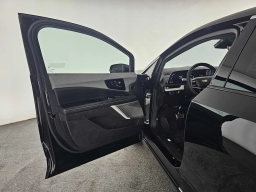 Cadillac OPTIQ Luxury 4dr w/1SC 2026