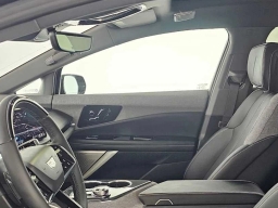 Cadillac OPTIQ Luxury 4dr w/1SC 2026