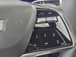 Cadillac OPTIQ Luxury 4dr w/1SC 2026