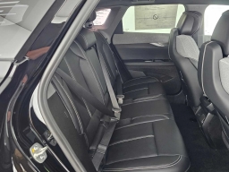 Cadillac OPTIQ Luxury 4dr w/1SC 2026