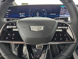 Cadillac OPTIQ Luxury 4dr w/1SC 2026