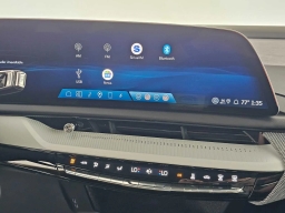 Cadillac OPTIQ Luxury 4dr w/1SC 2026