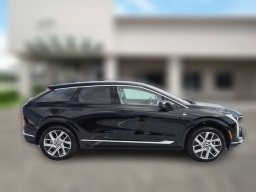 Cadillac OPTIQ Luxury 4dr w/1SC 2026