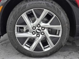 Cadillac OPTIQ Premium Luxury 4dr w/1SE 2026