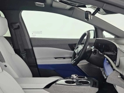 Cadillac OPTIQ Sport 4dr w/1SF 2026