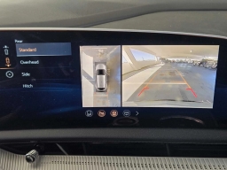 Cadillac OPTIQ Sport 4dr w/1SF 2026