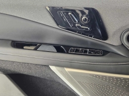 Cadillac OPTIQ Sport 4dr w/1SF 2026