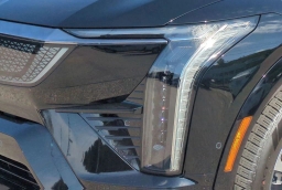 Cadillac OPTIQ Sport 4dr w/1SF 2026