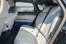 Cadillac OPTIQ Sport 4dr w/1SF 2026