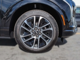 Cadillac OPTIQ Sport 4dr w/1SF 2026