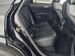 Cadillac OPTIQ Sport 4dr w/1SF 2026