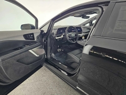 Cadillac OPTIQ Sport 4dr w/1SF 2026