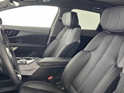 Cadillac OPTIQ Sport 4dr w/1SF 2026