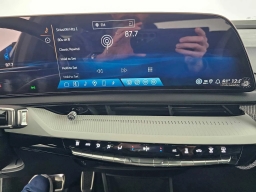 Cadillac OPTIQ Sport 4dr w/1SF 2026