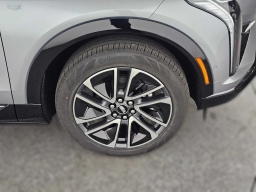 Cadillac OPTIQ Sport 4dr w/1SF 2026