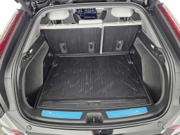 Cadillac OPTIQ Sport 4dr w/1SF 2026