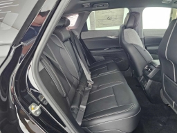 Cadillac OPTIQ Sport 4dr w/1SF 2026