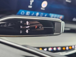 Cadillac OPTIQ Sport 4dr w/1SF 2026