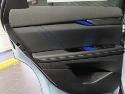 Cadillac OPTIQ OPTIQ-V 4dr 2026