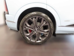 Cadillac OPTIQ OPTIQ-V 4dr 2026