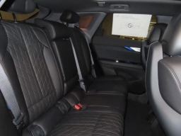 Cadillac OPTIQ OPTIQ-V 4dr 2026