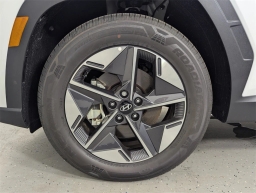 Hyundai Tucson SEL FWD 2025