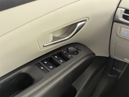 Hyundai Tucson SEL FWD 2025