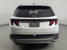 Hyundai Tucson SEL FWD 2025