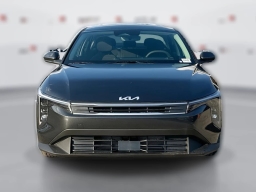 Kia K4 LXS Sedan 2026