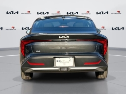 Kia K4 LXS Sedan 2026