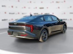 Kia K4 LXS Sedan 2026