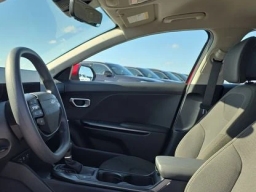 Kia K4 LXS Sedan 2026